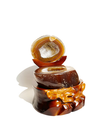 Agate Treasure Bowl with Wood Stand